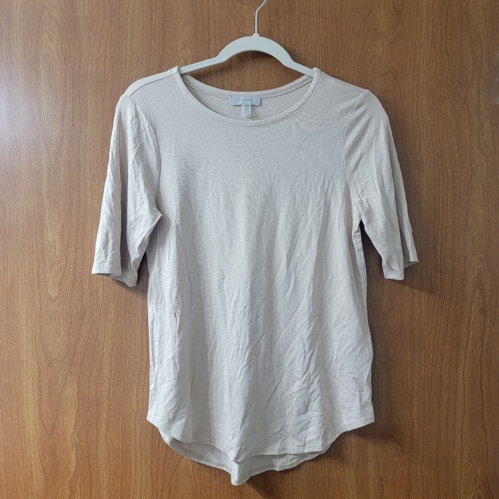 LAST CHANCE Cupio Beige 1/2 Sleeve Scoop Neck Top Size Small